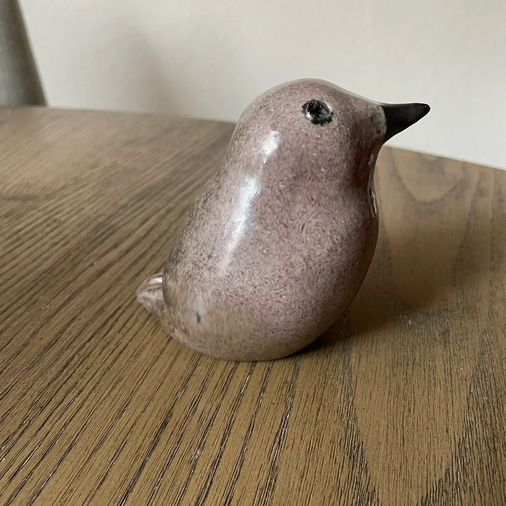 Purple bird paperweight - Picture 2 of 3